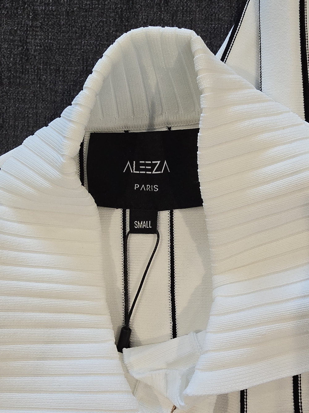 NWT Aleeza Paris White w Black Stripes Knit Cardigan S - Picture 5 of 6
